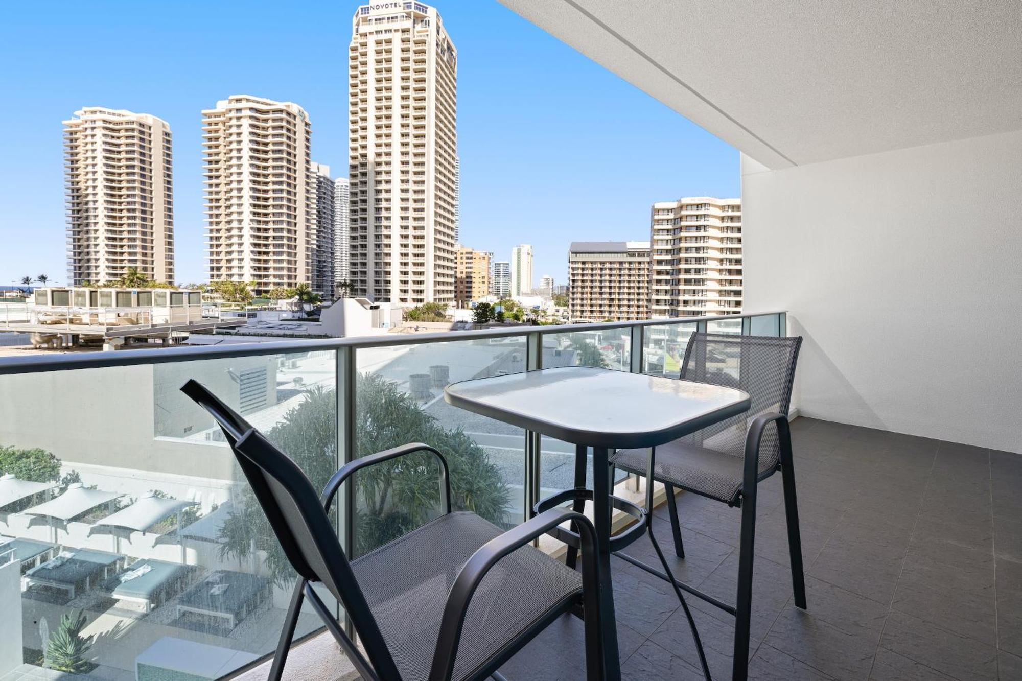 H-Residences Private Apartments - Hosted By Coastal Letting 골드코스트 외부 사진