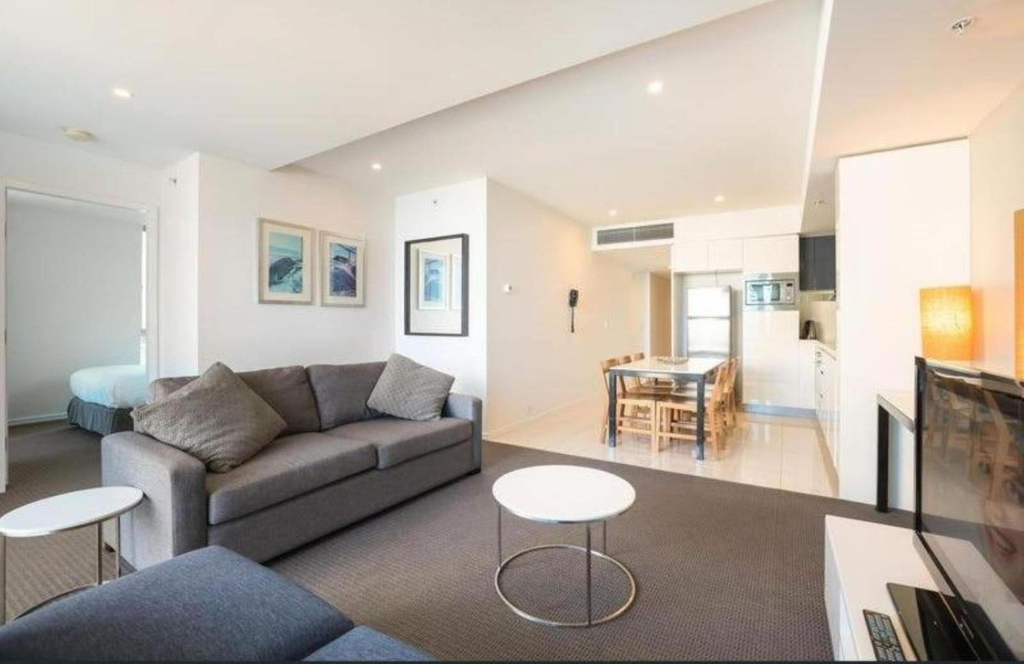 H-Residences Private Apartments - Hosted By Coastal Letting 골드코스트 외부 사진