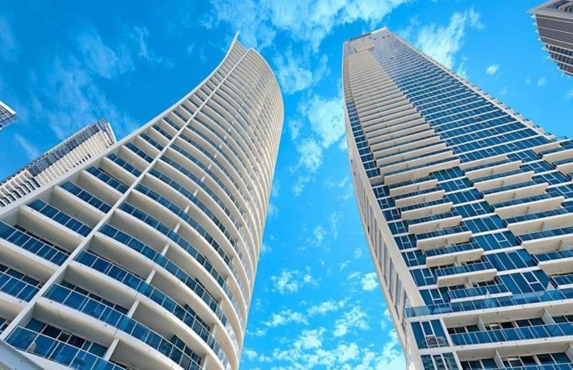 H-Residences Private Apartments - Hosted By Coastal Letting 골드코스트 외부 사진